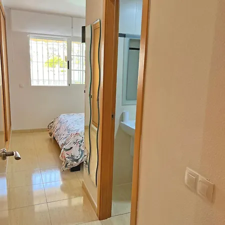 Gran Terraza, Piscina, Parking Y Aire Acondicionado Apartment